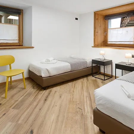 Apartament Via Livigno Isolaccia